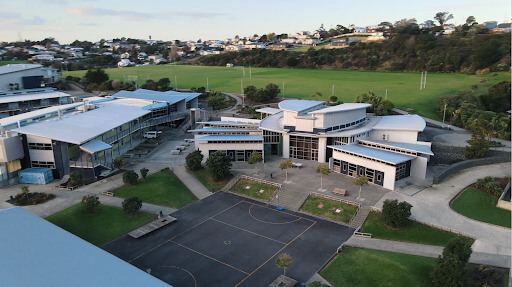 Whangaparāoa College